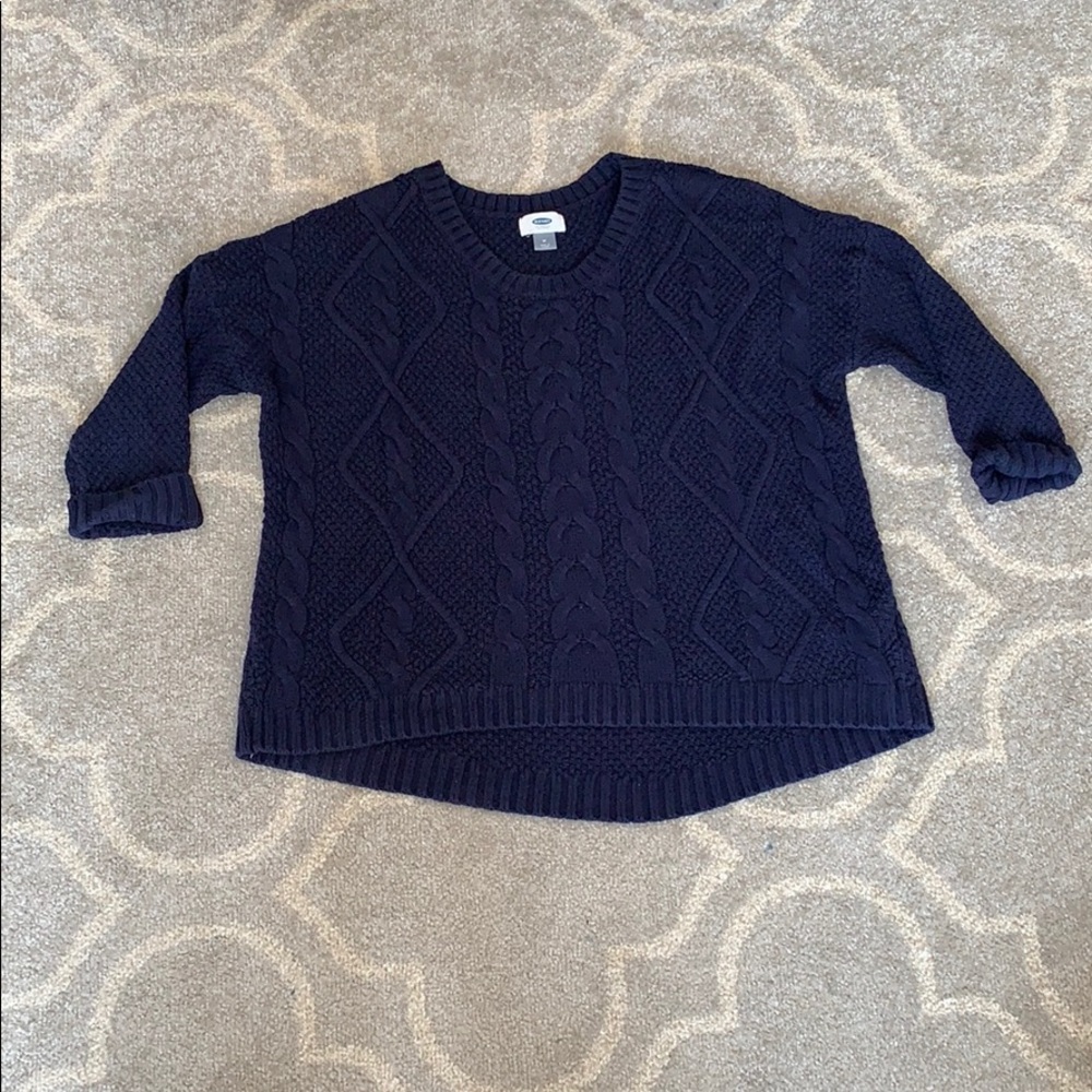Navy blue knit sweater 3/4 sleeve crop style